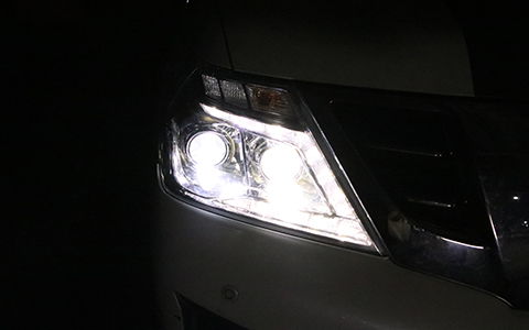 成都日产途乐车灯升级LED双光透镜效果